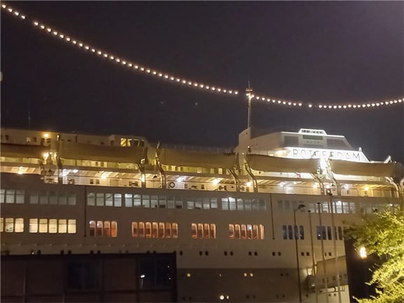 exterior-view-of-Hotel-ss-rotterdam